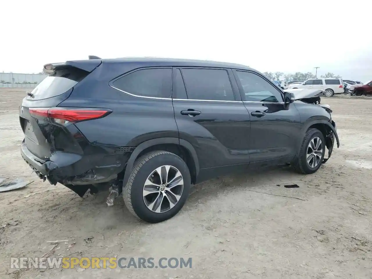 3 Photograph of a damaged car 5TDGZRAH4MS523053 TOYOTA HIGHLANDER 2021