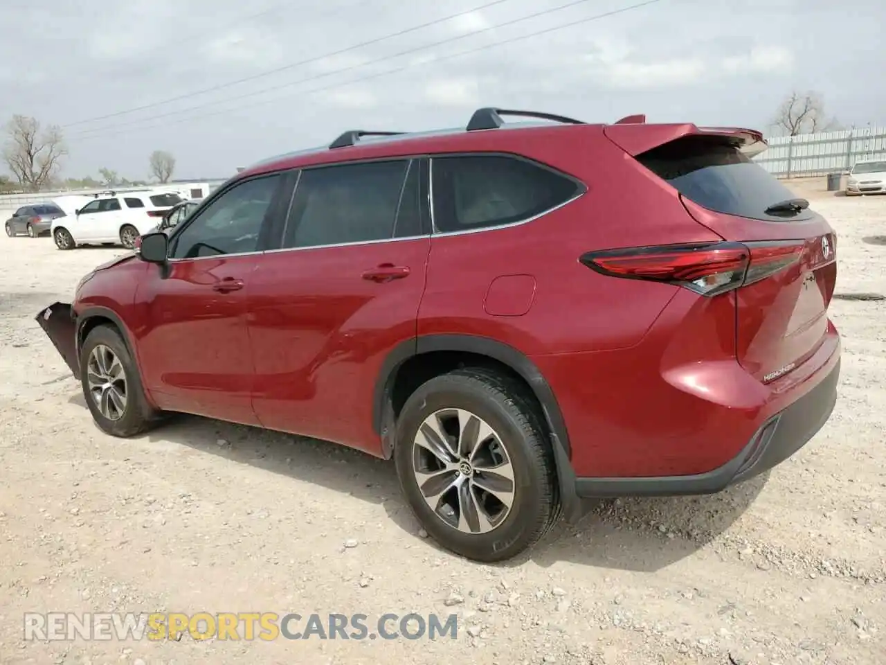2 Photograph of a damaged car 5TDGZRAH5MS525569 TOYOTA HIGHLANDER 2021