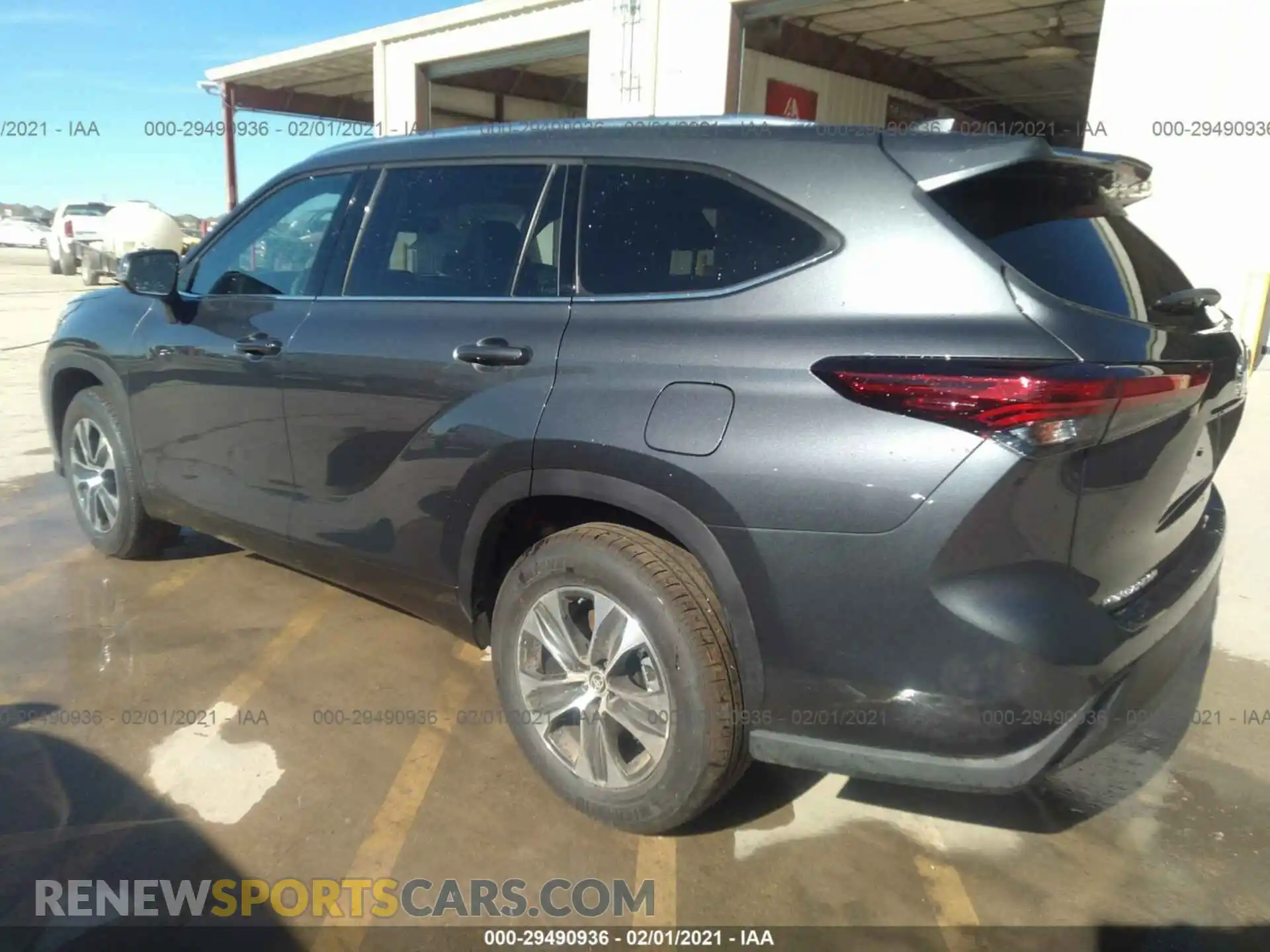 3 Photograph of a damaged car 5TDGZRAH6MS515889 TOYOTA HIGHLANDER 2021