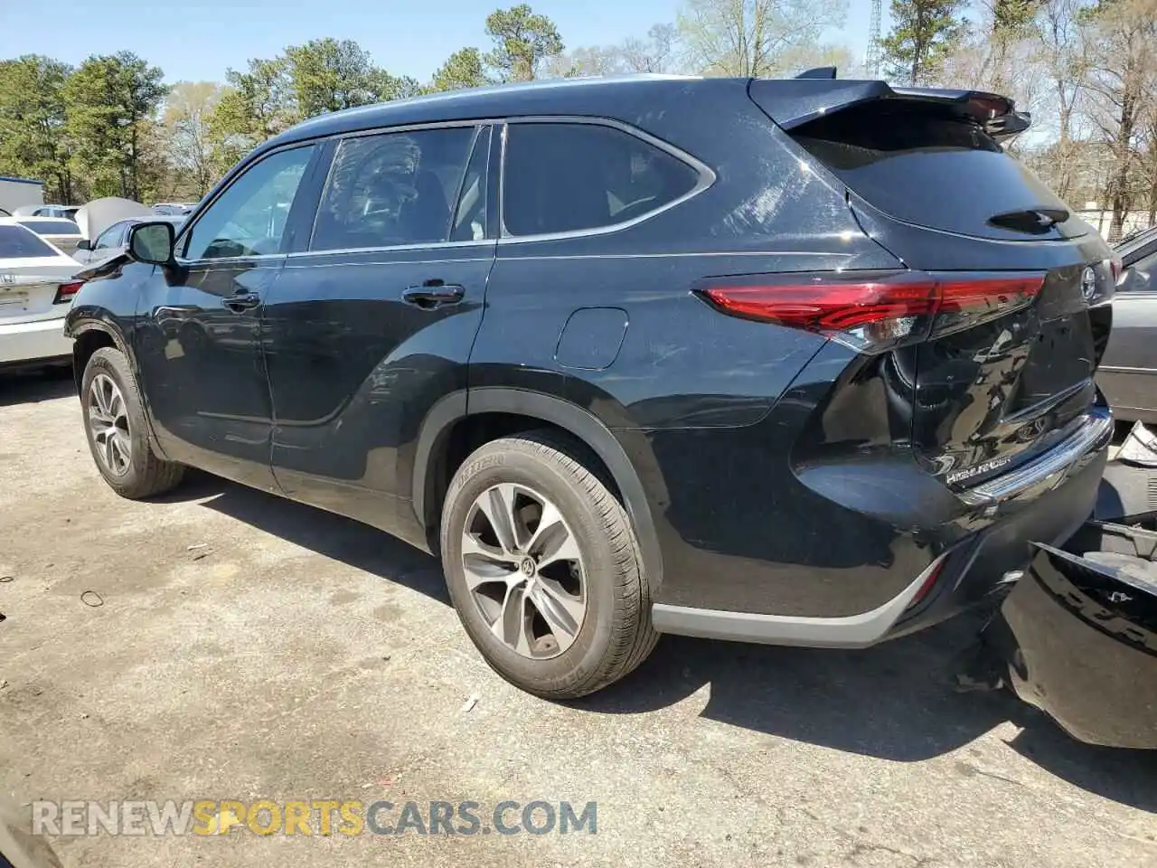 2 Photograph of a damaged car 5TDGZRAH6MS525371 TOYOTA HIGHLANDER 2021