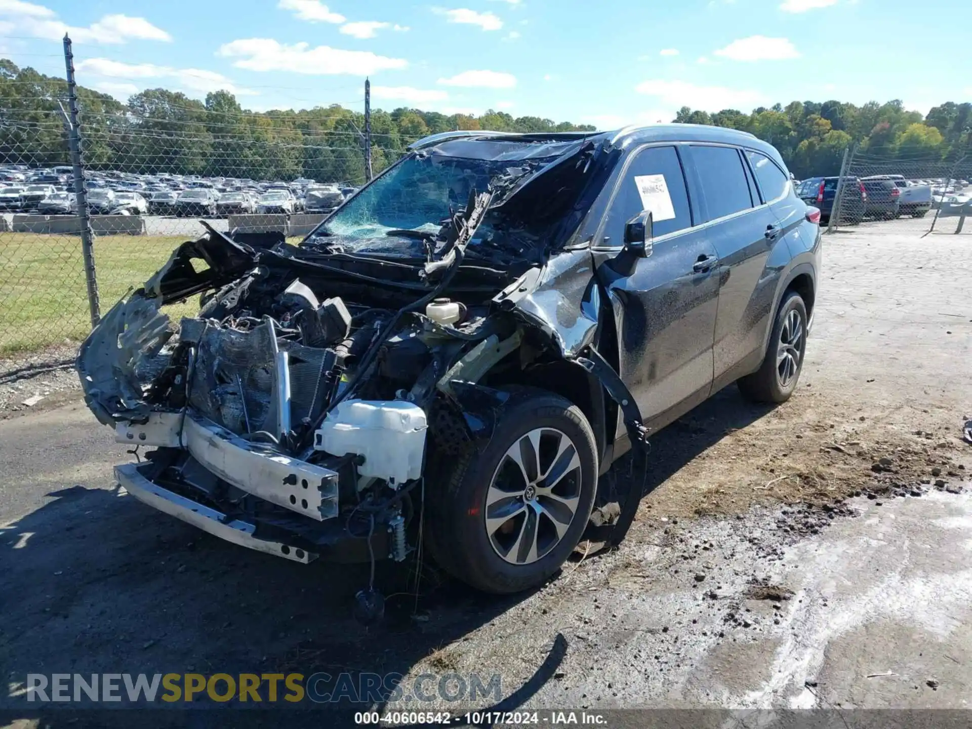 2 Photograph of a damaged car 5TDGZRAH6MS536113 TOYOTA HIGHLANDER 2021