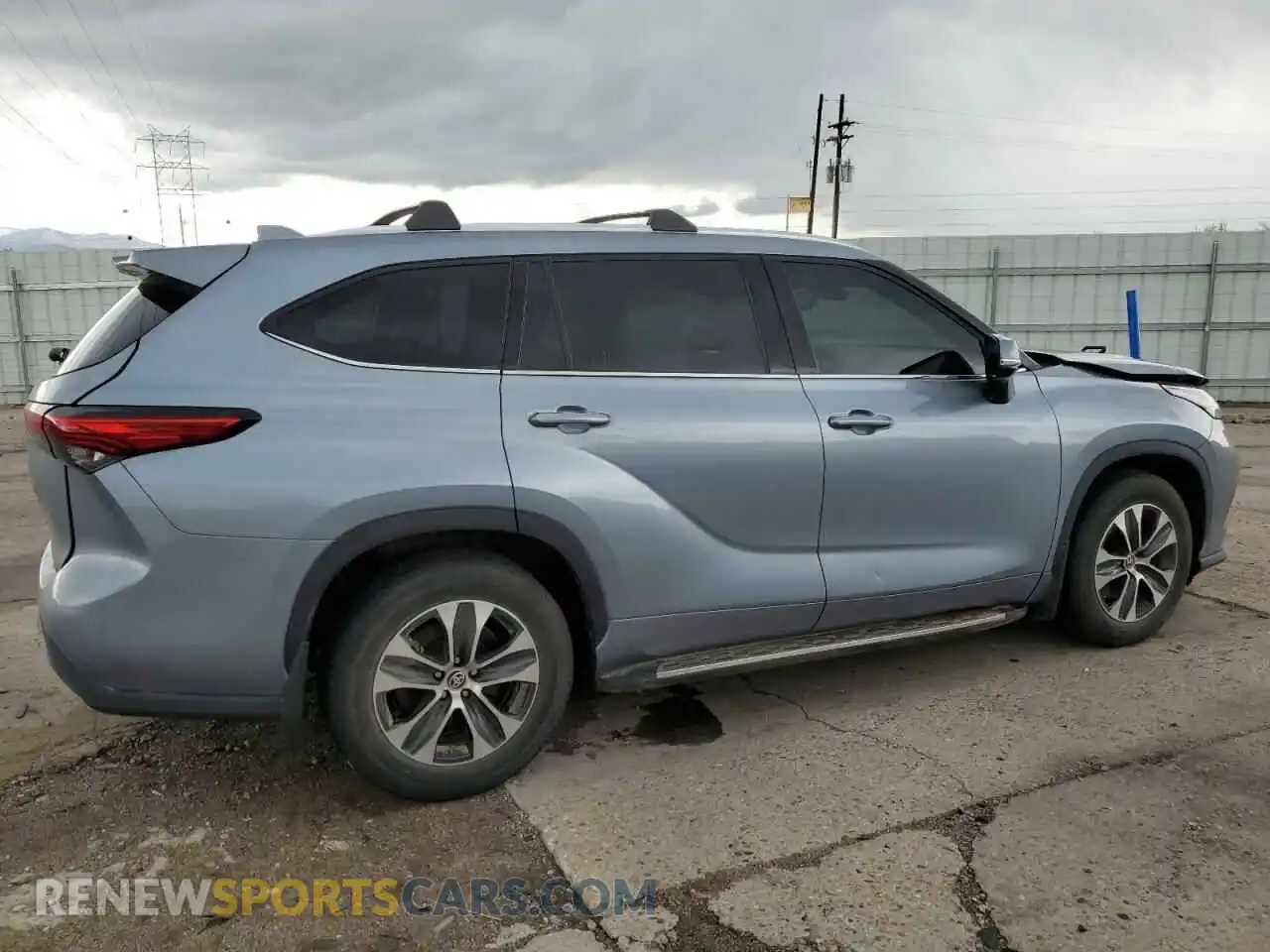 3 Фотография поврежденного автомобиля 5TDGZRAH7MS077254 TOYOTA HIGHLANDER 2021