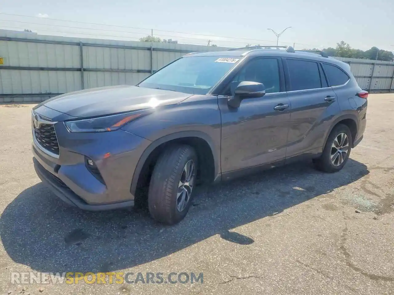 1 Photograph of a damaged car 5TDGZRAH7MS520714 TOYOTA HIGHLANDER 2021