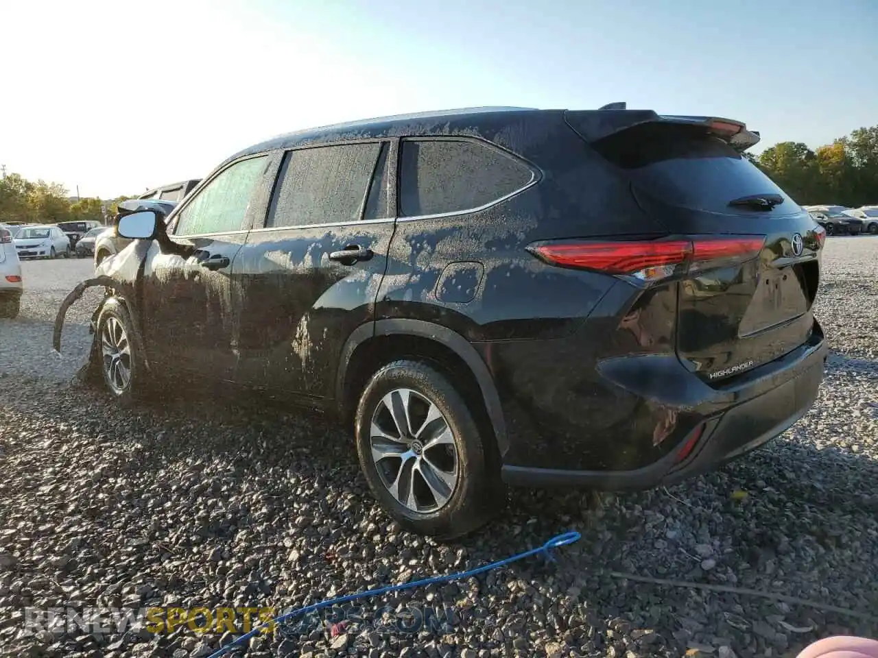 2 Photograph of a damaged car 5TDGZRAH8MS044330 TOYOTA HIGHLANDER 2021
