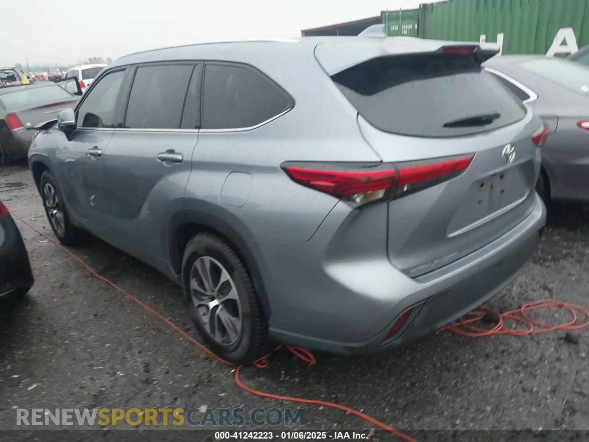 3 Photograph of a damaged car 5TDGZRAH8MS050919 TOYOTA HIGHLANDER 2021