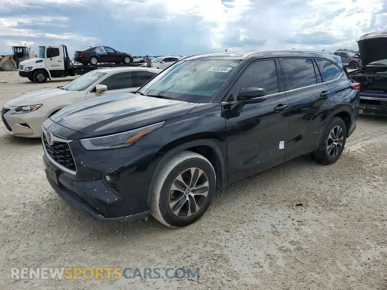 1 Photograph of a damaged car 5TDGZRAH9MS041176 TOYOTA HIGHLANDER 2021