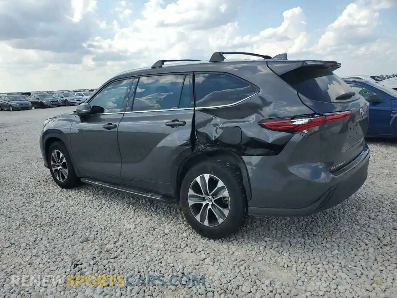 2 Photograph of a damaged car 5TDGZRAH9MS063100 TOYOTA HIGHLANDER 2021
