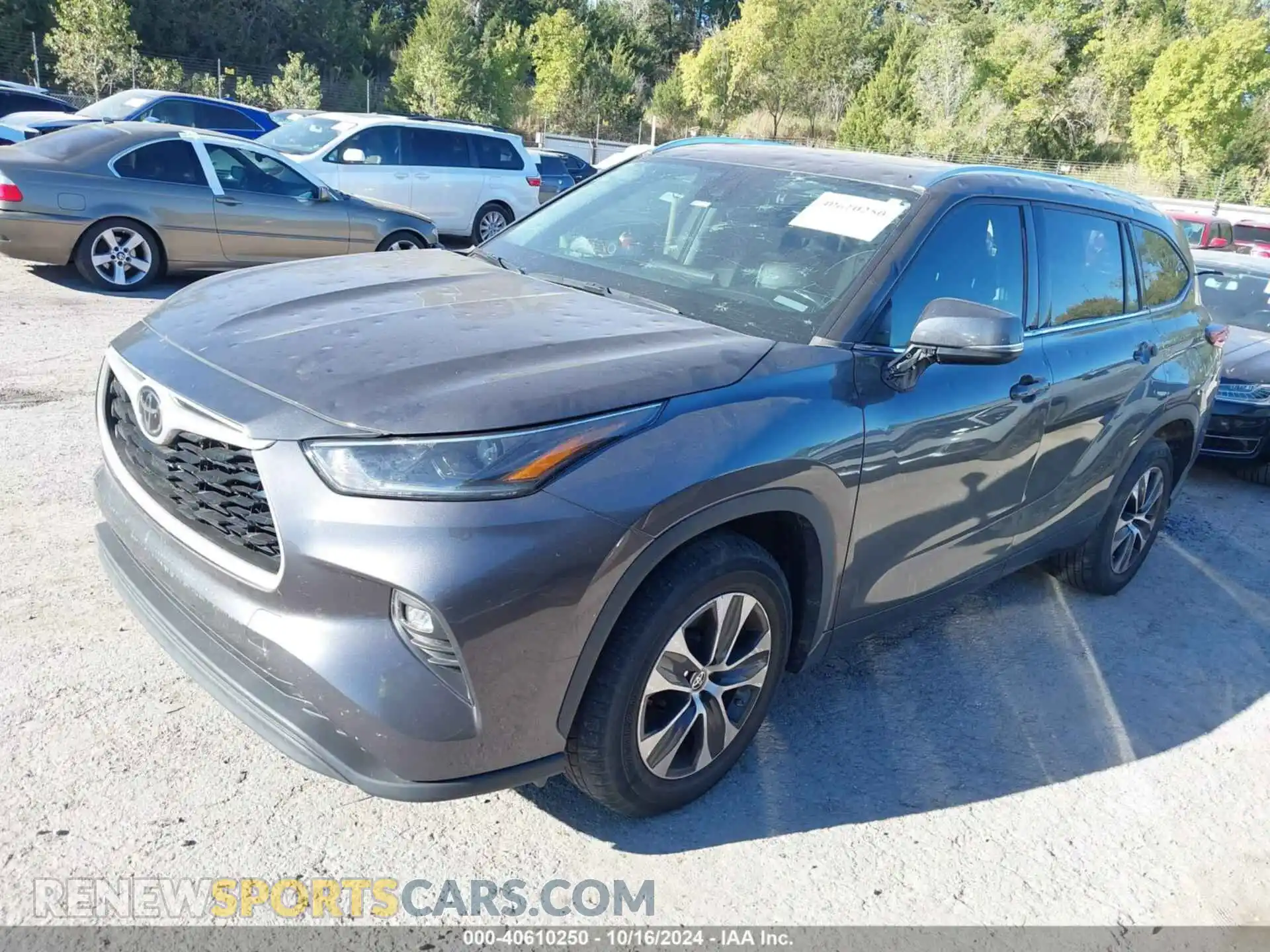 2 Photograph of a damaged car 5TDGZRAH9MS520522 TOYOTA HIGHLANDER 2021