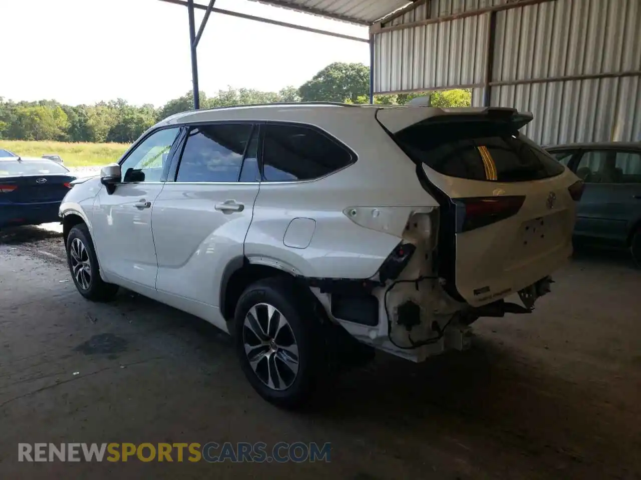 3 Photograph of a damaged car 5TDGZRAH9MS527387 TOYOTA HIGHLANDER 2021