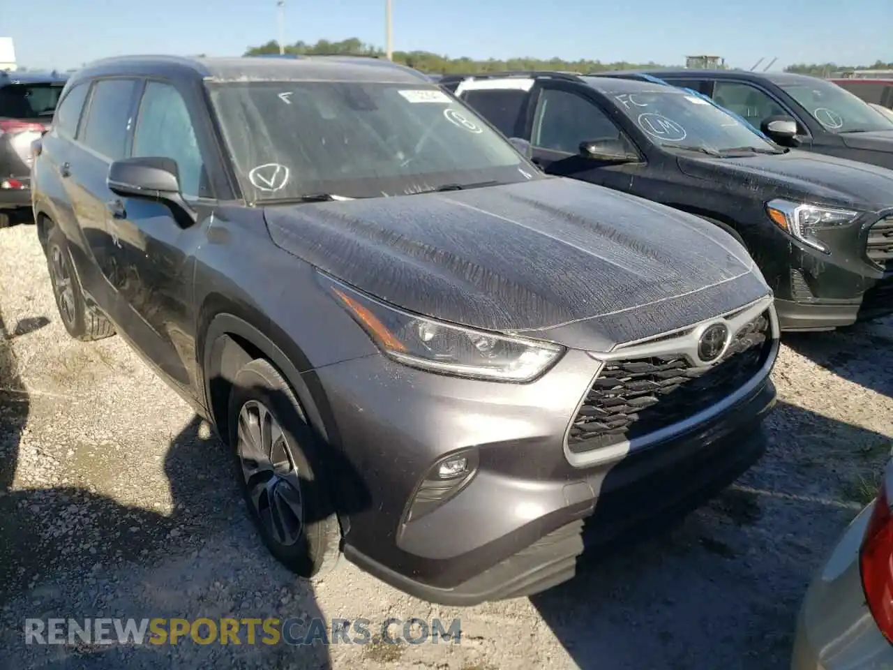 1 Photograph of a damaged car 5TDGZRAH9MS530726 TOYOTA HIGHLANDER 2021