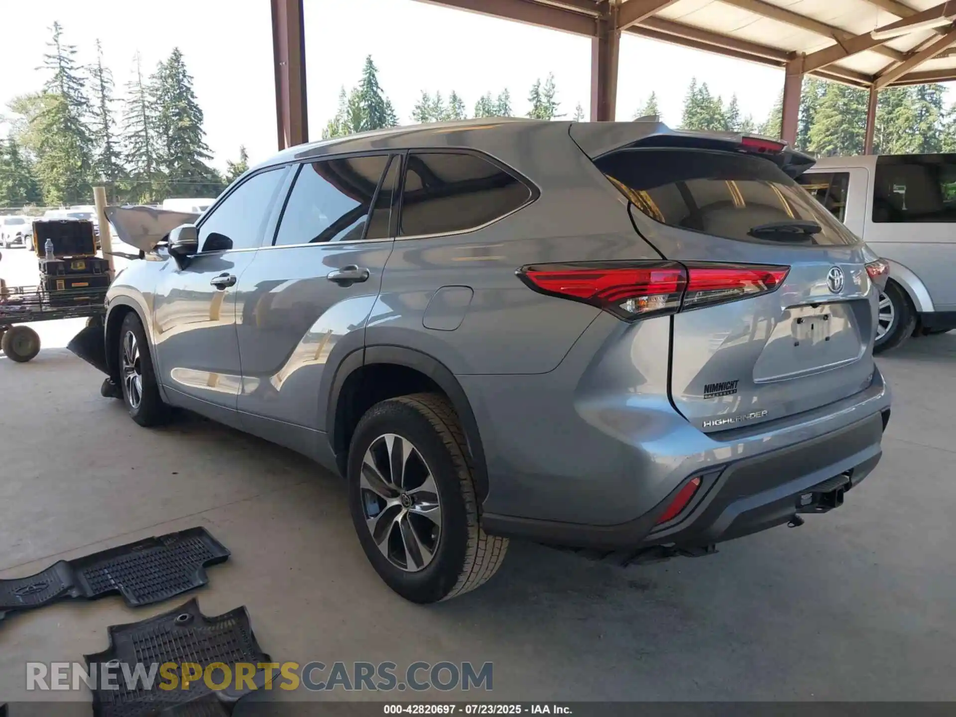 3 Photograph of a damaged car 5TDGZRAHXMS083629 TOYOTA HIGHLANDER 2021