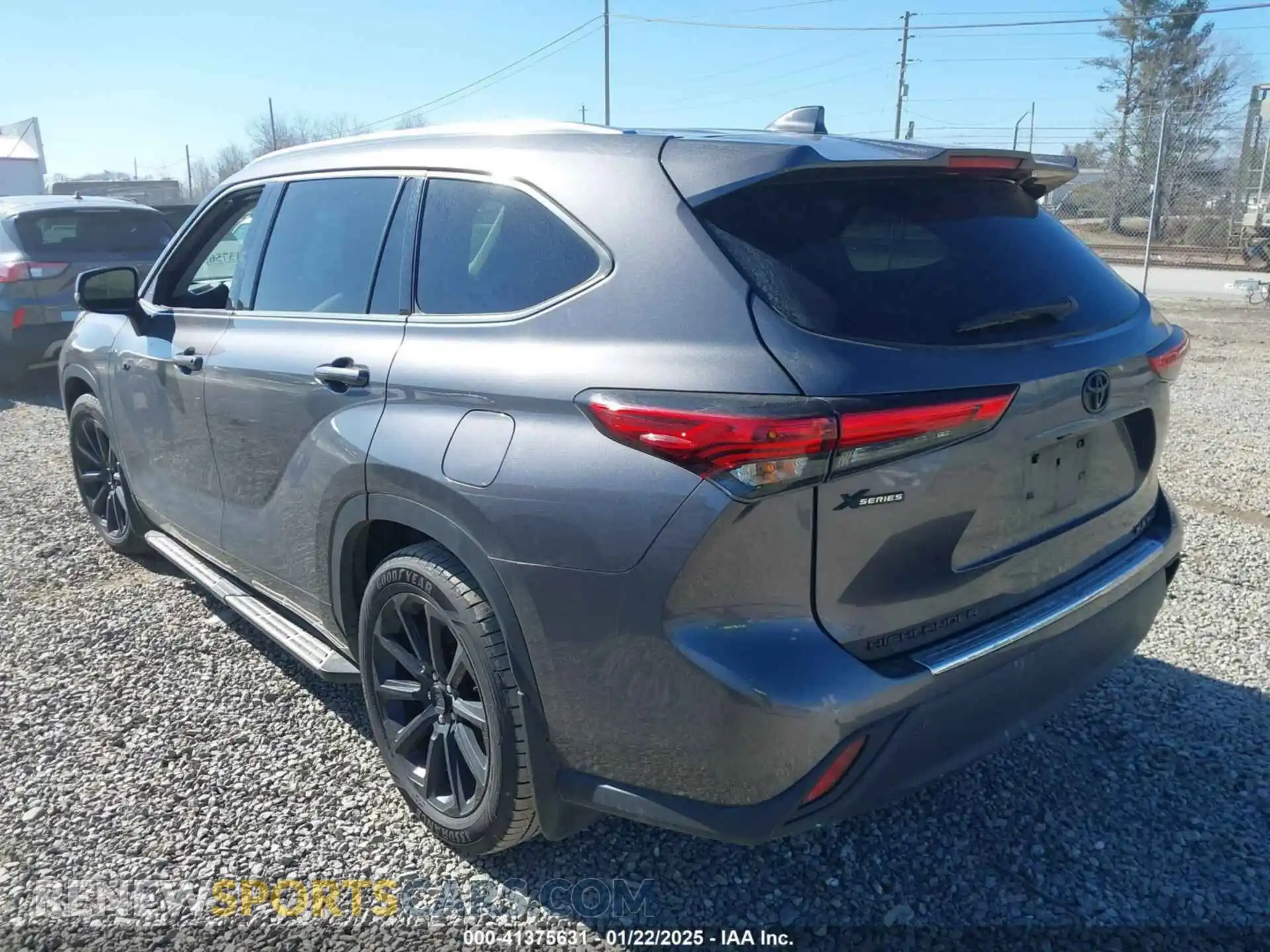 3 Photograph of a damaged car 5TDGZRBH0MS097540 TOYOTA HIGHLANDER 2021