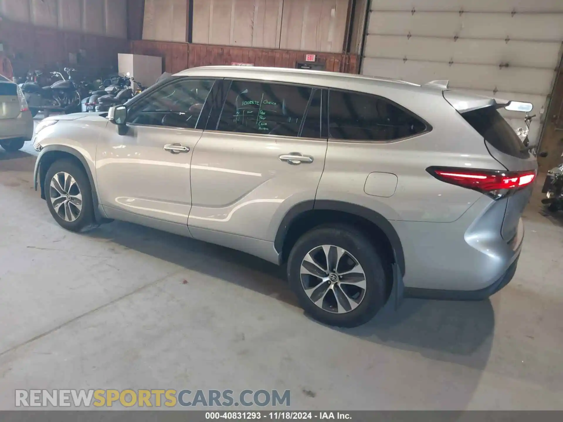 3 Photograph of a damaged car 5TDGZRBH0MS147420 TOYOTA HIGHLANDER 2021