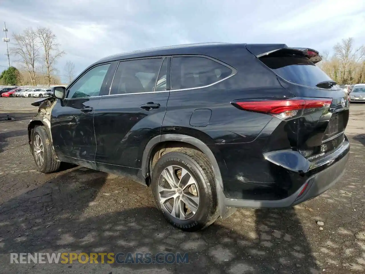 2 Photograph of a damaged car 5TDGZRBH0MS549292 TOYOTA HIGHLANDER 2021