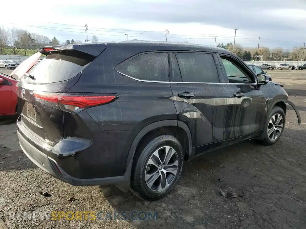 3 Photograph of a damaged car 5TDGZRBH0MS549292 TOYOTA HIGHLANDER 2021