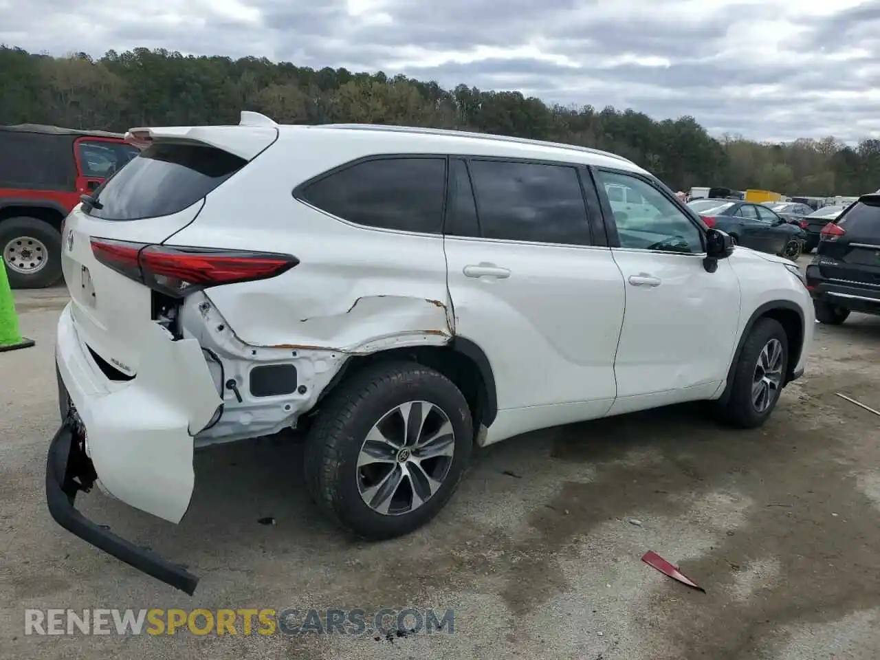 3 Photograph of a damaged car 5TDGZRBH1MS058326 TOYOTA HIGHLANDER 2021