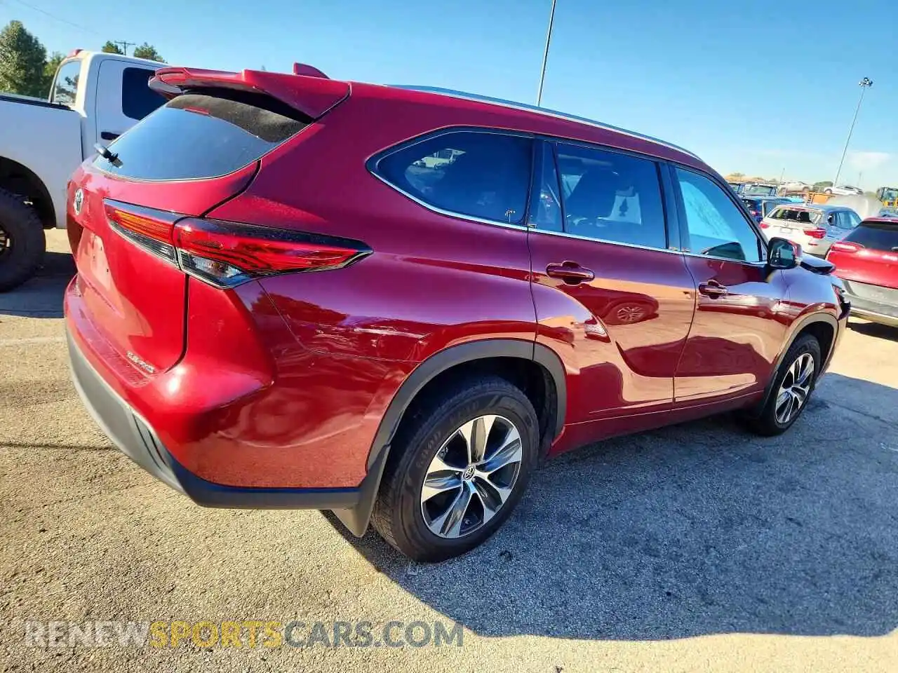 3 fotografías del automóvil dañado 5TDGZRBH1MS099667 TOYOTA HIGHLANDER 2021