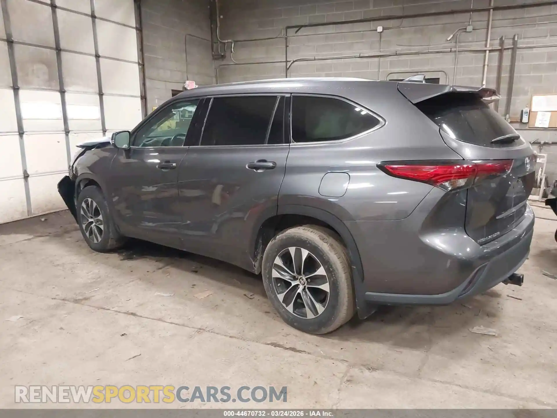 3 Photograph of a damaged car 5TDGZRBH1MS101966 TOYOTA HIGHLANDER 2021