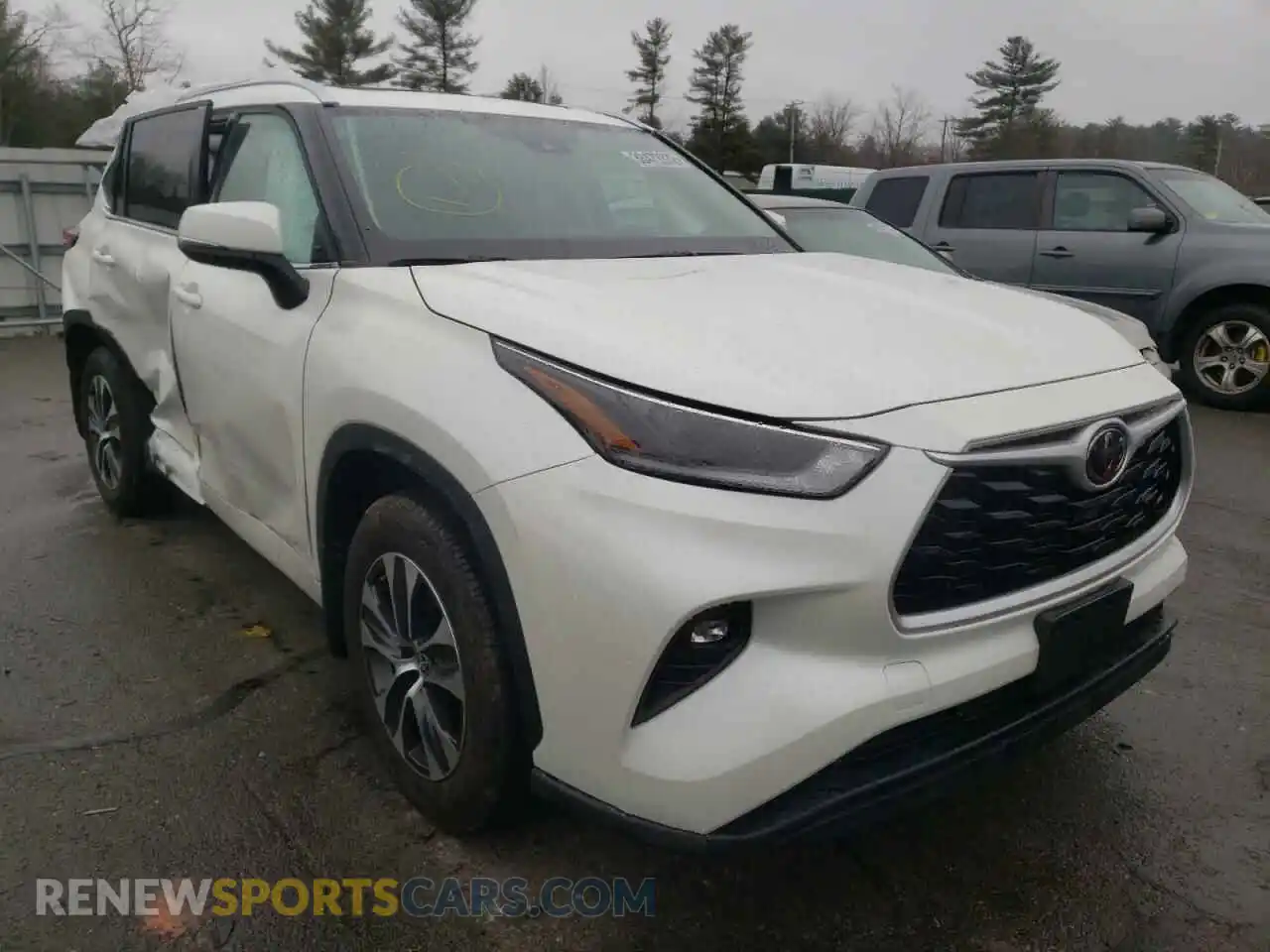 1 Photograph of a damaged car 5TDGZRBH1MS133686 TOYOTA HIGHLANDER 2021
