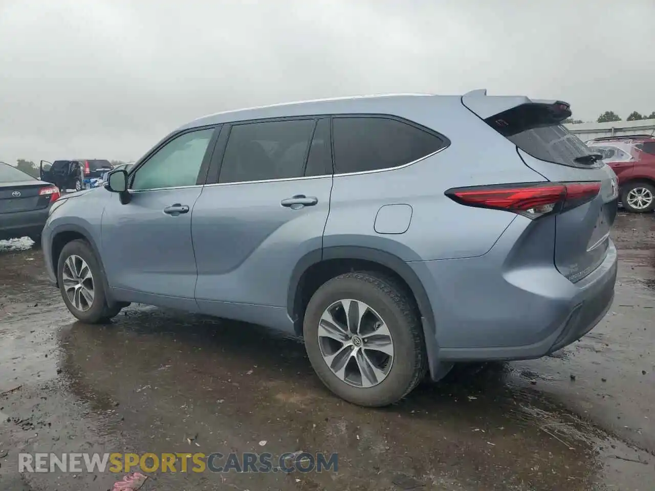 2 Photograph of a damaged car 5TDGZRBH1MS135745 TOYOTA HIGHLANDER 2021