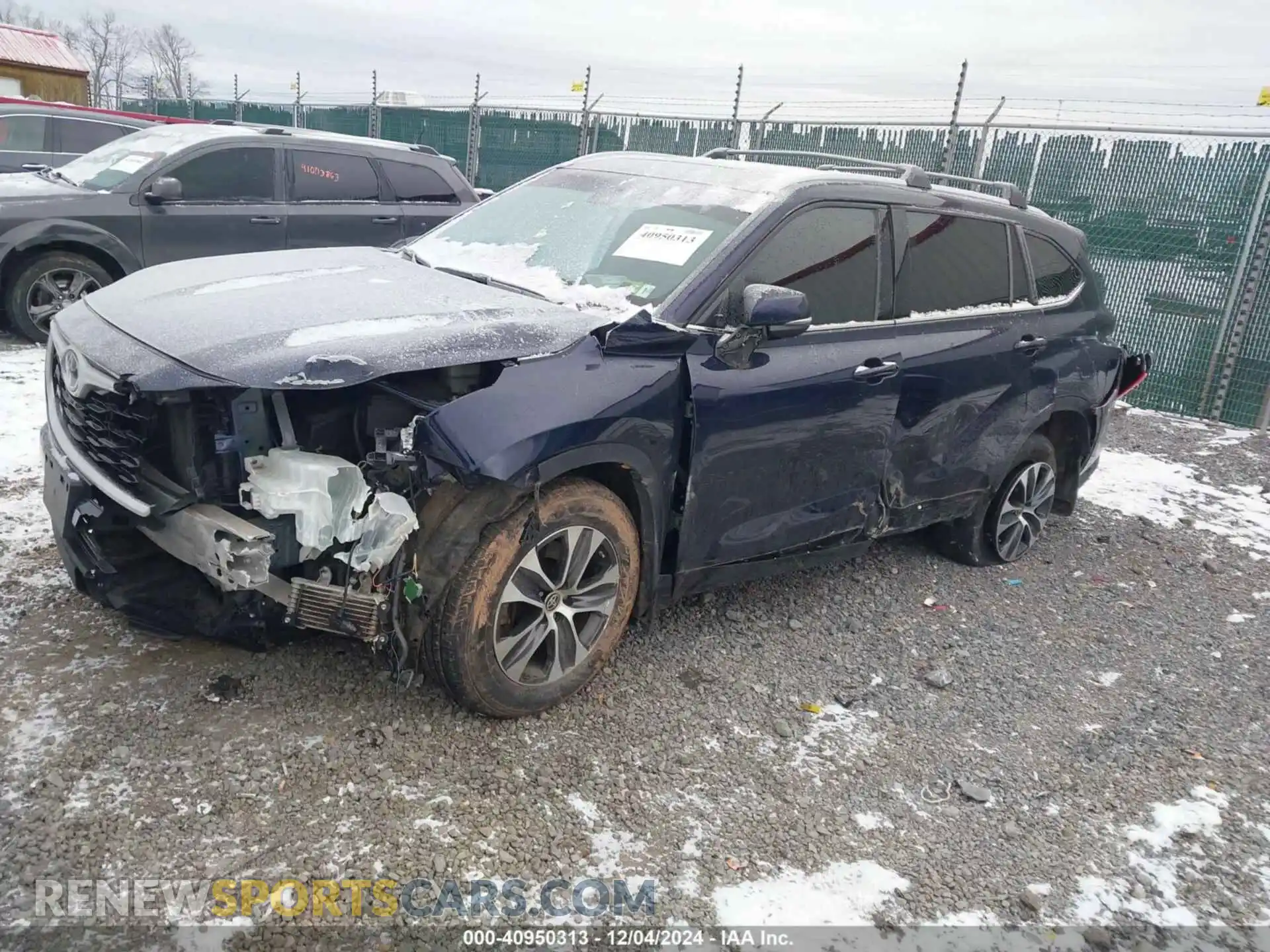 2 Photograph of a damaged car 5TDGZRBH1MS142551 TOYOTA HIGHLANDER 2021