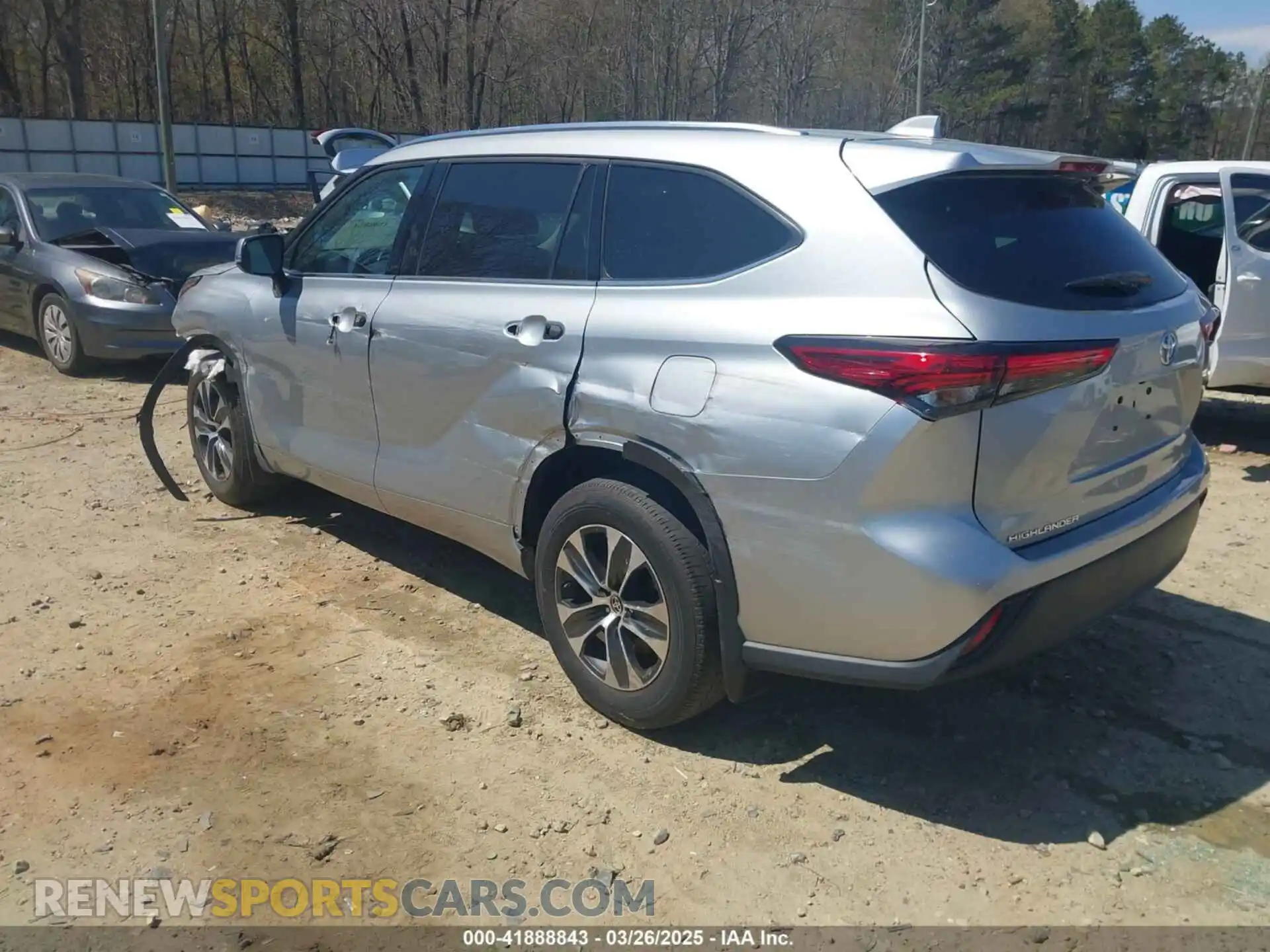 3 Photograph of a damaged car 5TDGZRBH1MS526460 TOYOTA HIGHLANDER 2021