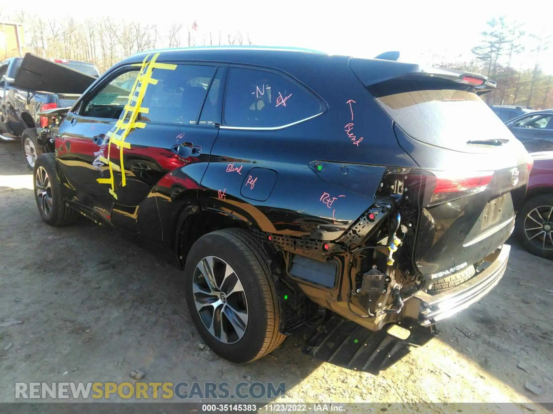 3 Photograph of a damaged car 5TDGZRBH1MS549690 TOYOTA HIGHLANDER 2021