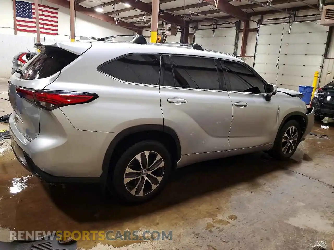 3 fotografías del automóvil dañado 5TDGZRBH2MS542019 TOYOTA HIGHLANDER 2021