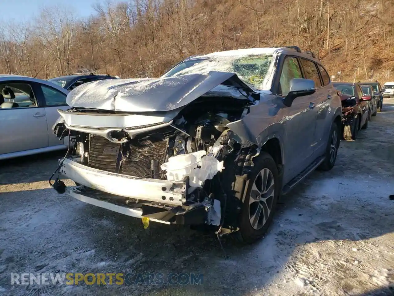 2 Photograph of a damaged car 5TDGZRBH3MS072759 TOYOTA HIGHLANDER 2021