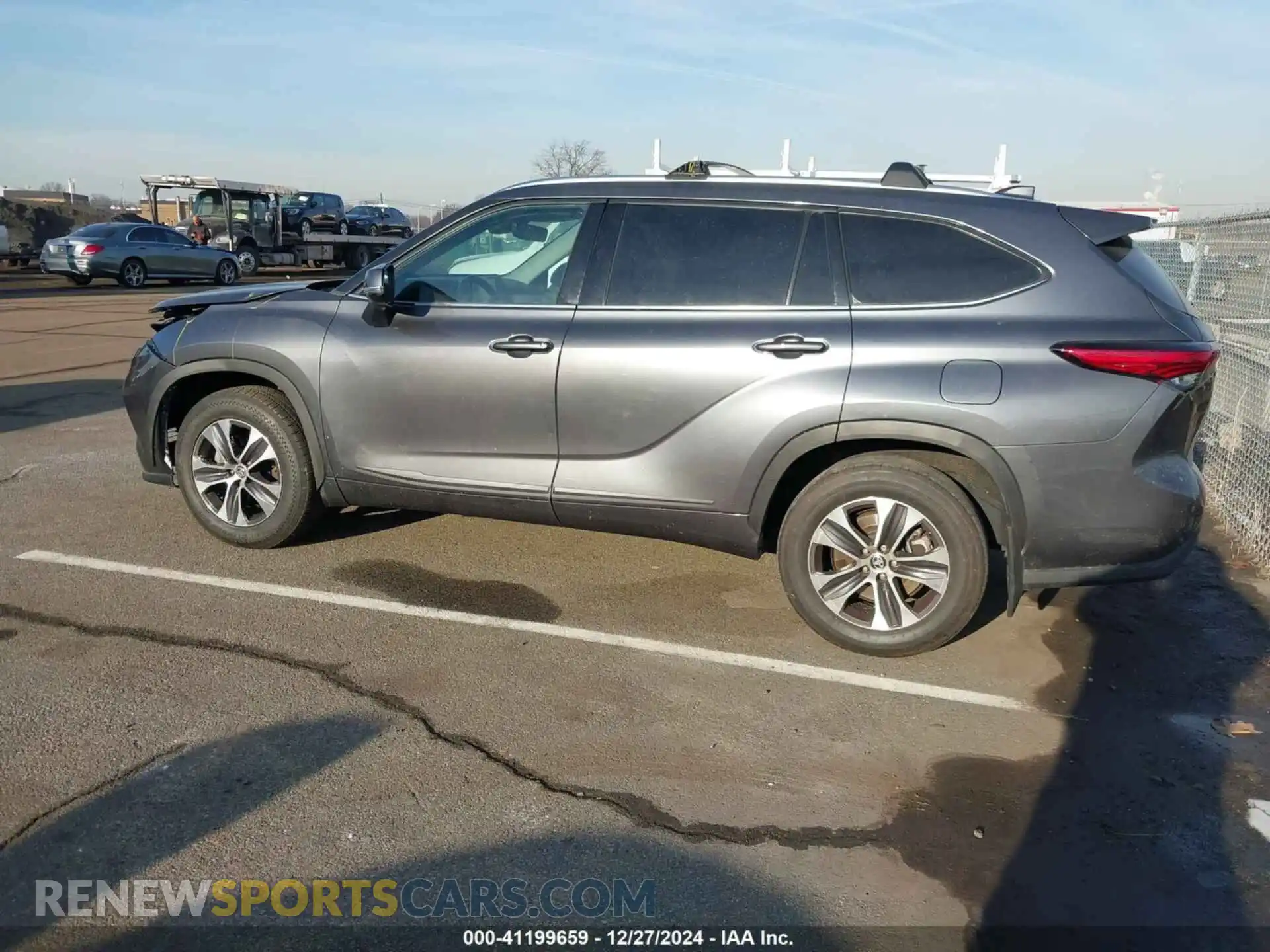 3 Photograph of a damaged car 5TDGZRBH3MS073670 TOYOTA HIGHLANDER 2021