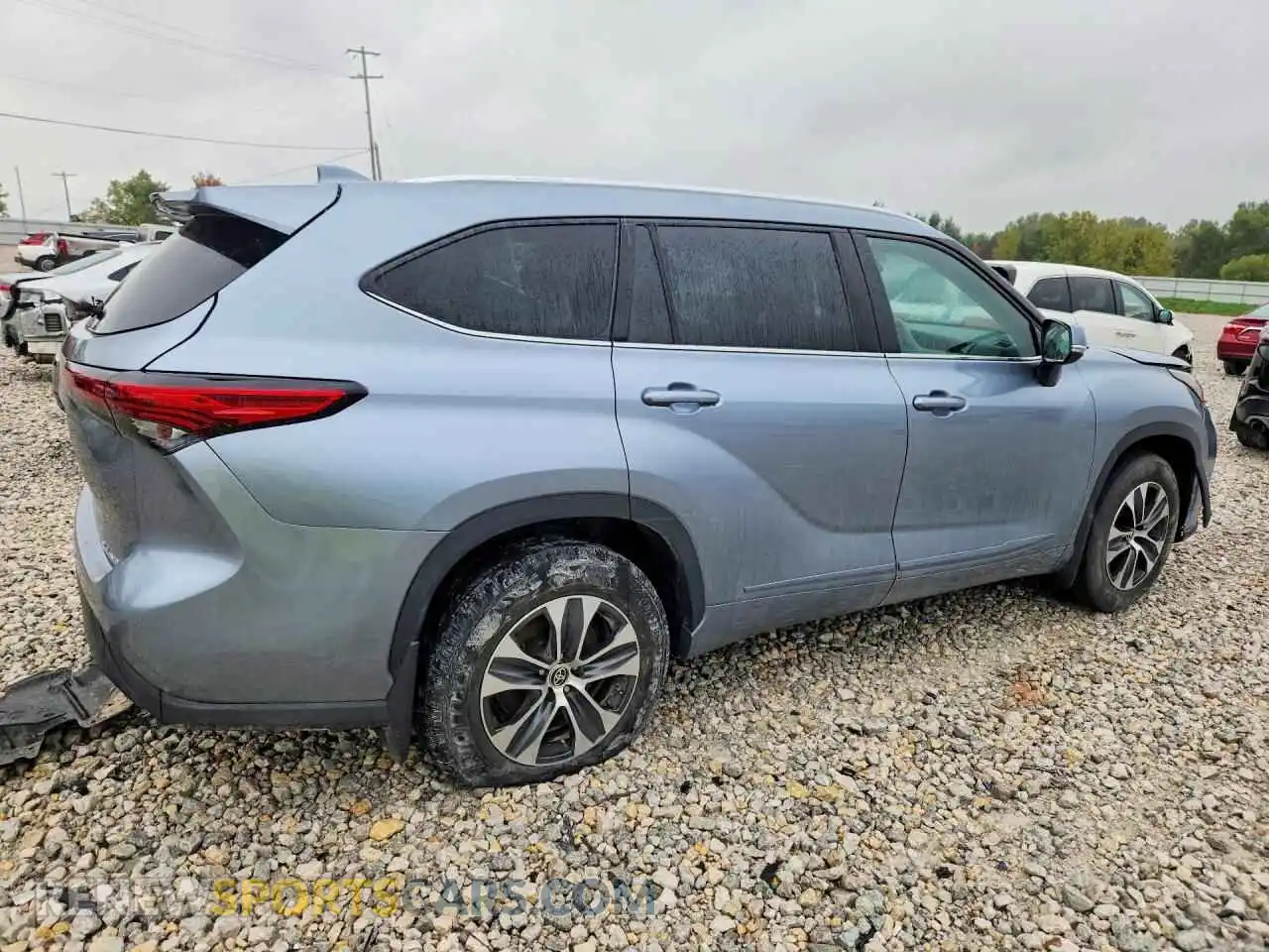 3 Photograph of a damaged car 5TDGZRBH3MS086175 TOYOTA HIGHLANDER 2021