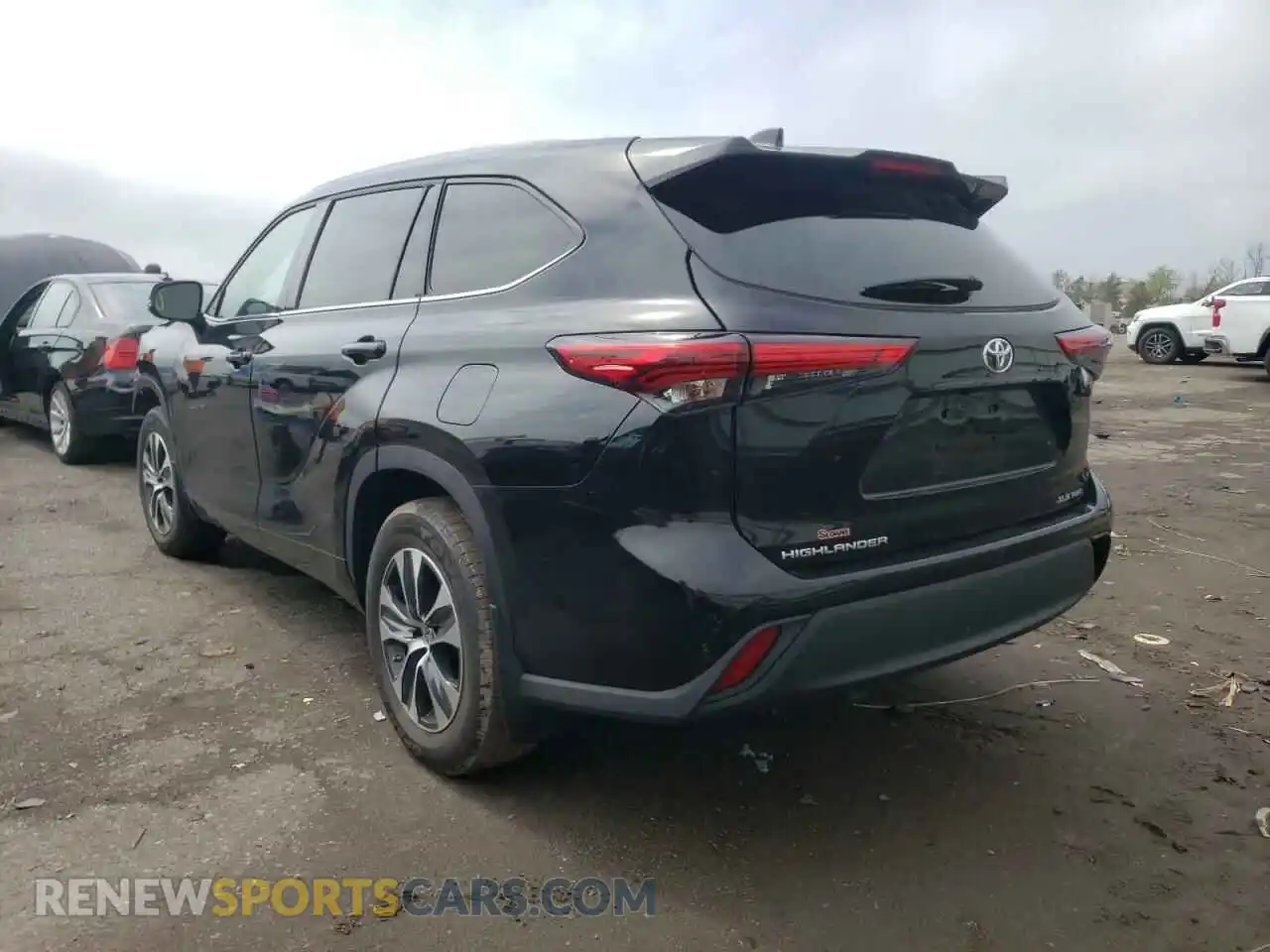 3 Photograph of a damaged car 5TDGZRBH3MS139389 TOYOTA HIGHLANDER 2021