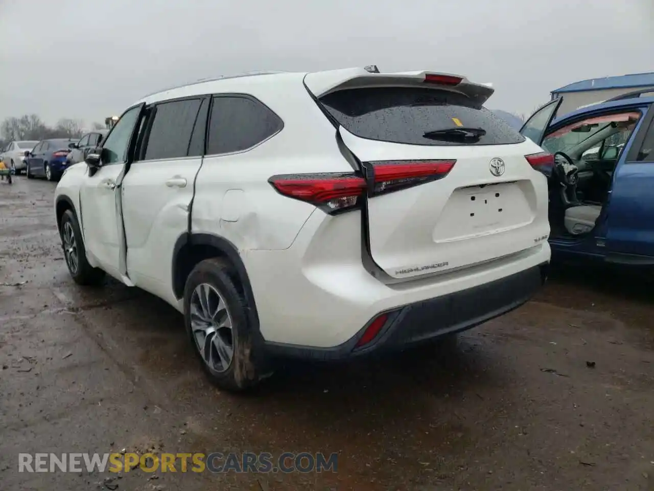 3 Фотография поврежденного автомобиля 5TDGZRBH3MS527464 TOYOTA HIGHLANDER 2021