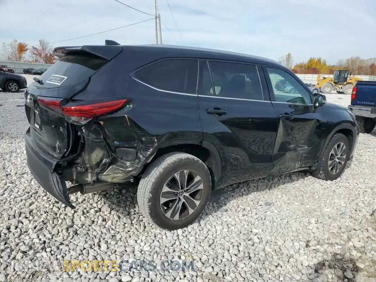 3 Photograph of a damaged car 5TDGZRBH3MS537735 TOYOTA HIGHLANDER 2021