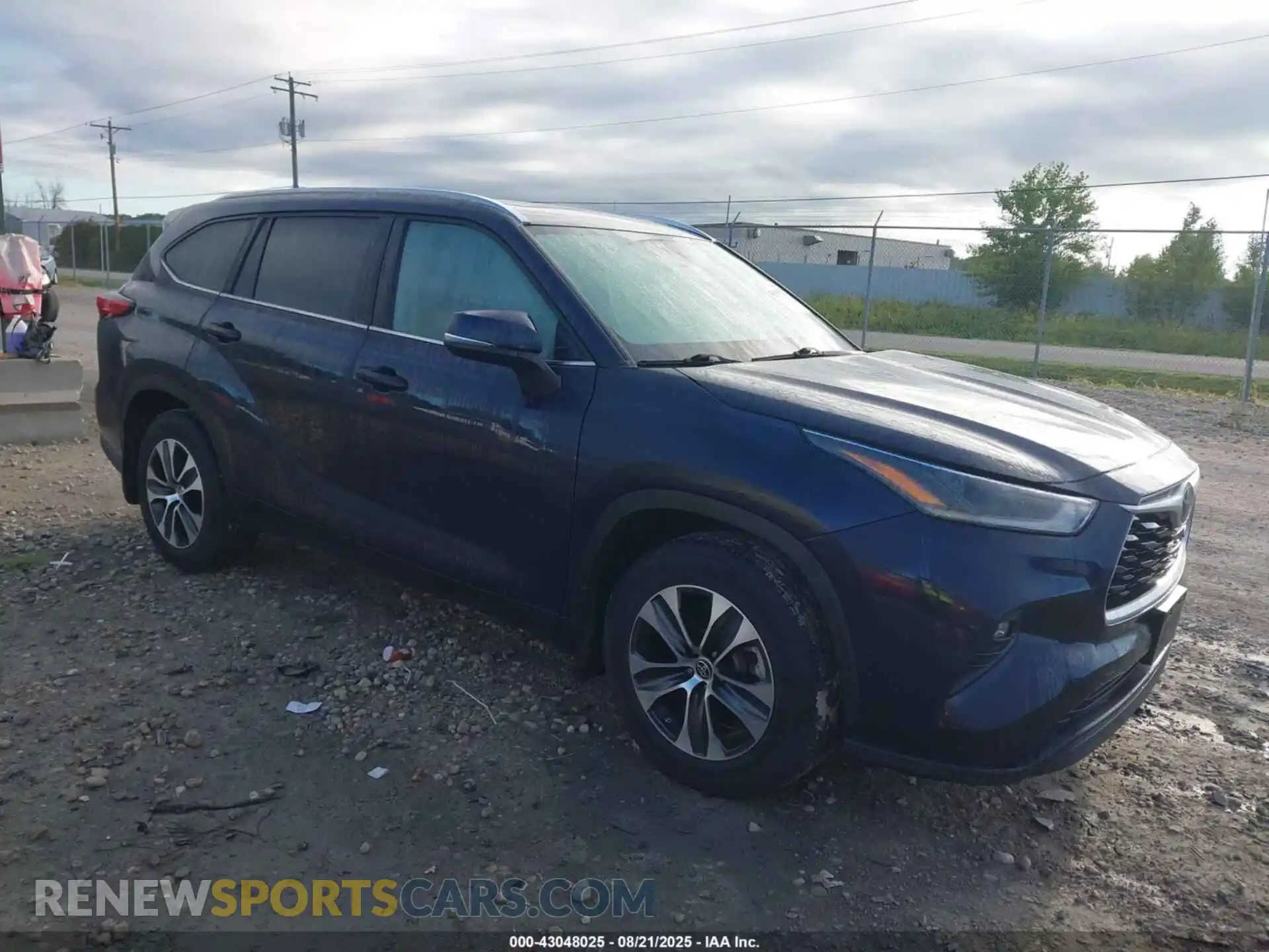 1 Photograph of a damaged car 5TDGZRBH3MS549710 TOYOTA HIGHLANDER 2021