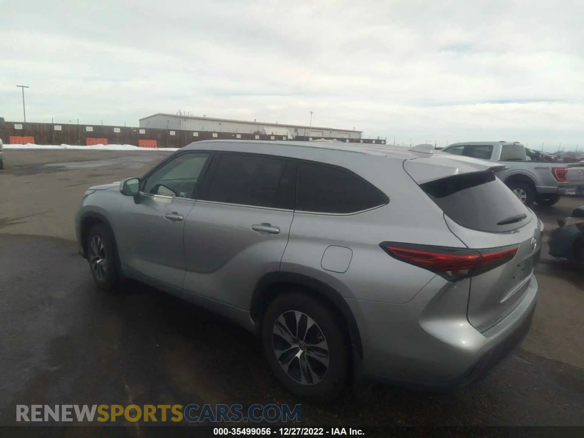 3 Фотография поврежденного автомобиля 5TDGZRBH4MS069417 TOYOTA HIGHLANDER 2021