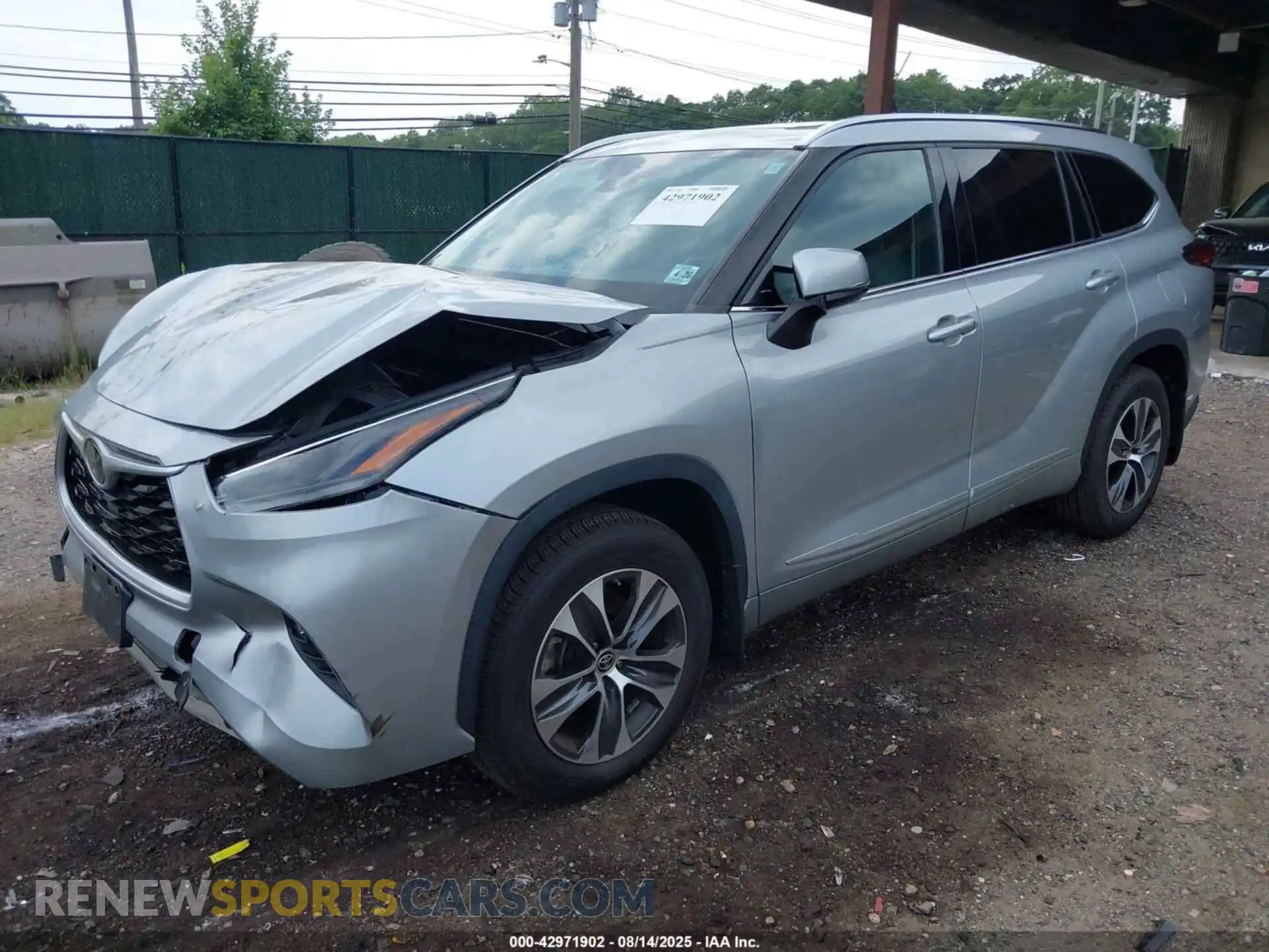 2 Photograph of a damaged car 5TDGZRBH4MS082393 TOYOTA HIGHLANDER 2021