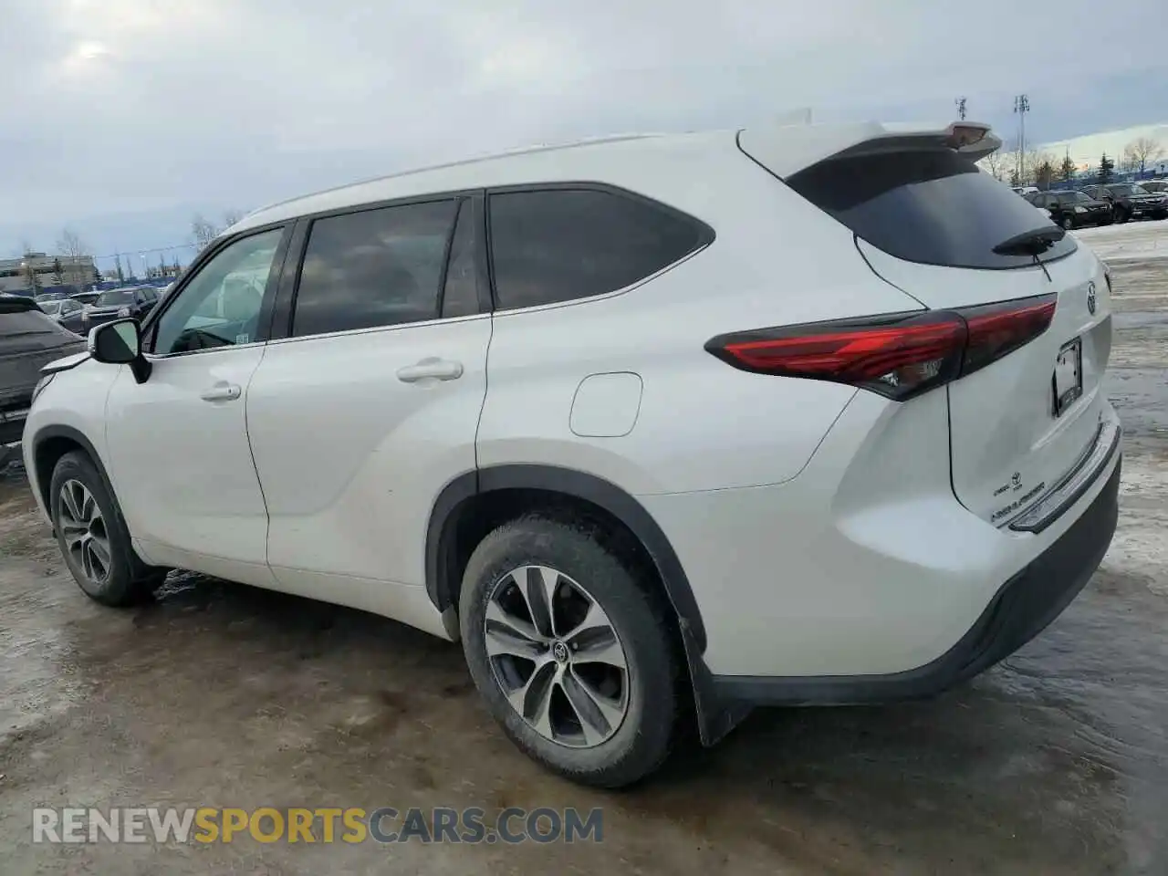 2 Photograph of a damaged car 5TDGZRBH4MS109530 TOYOTA HIGHLANDER 2021