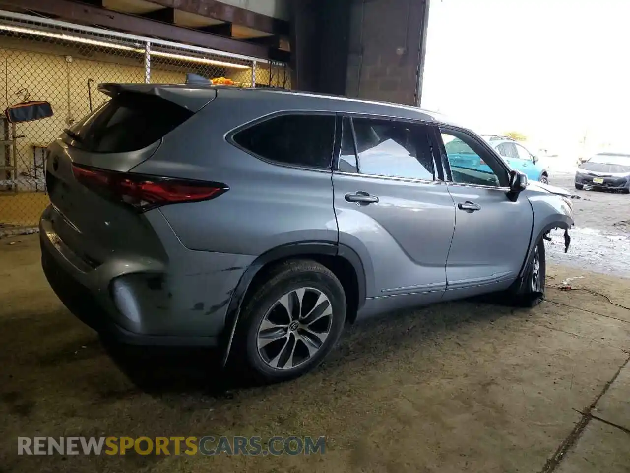 3 Photograph of a damaged car 5TDGZRBH4MS110077 TOYOTA HIGHLANDER 2021