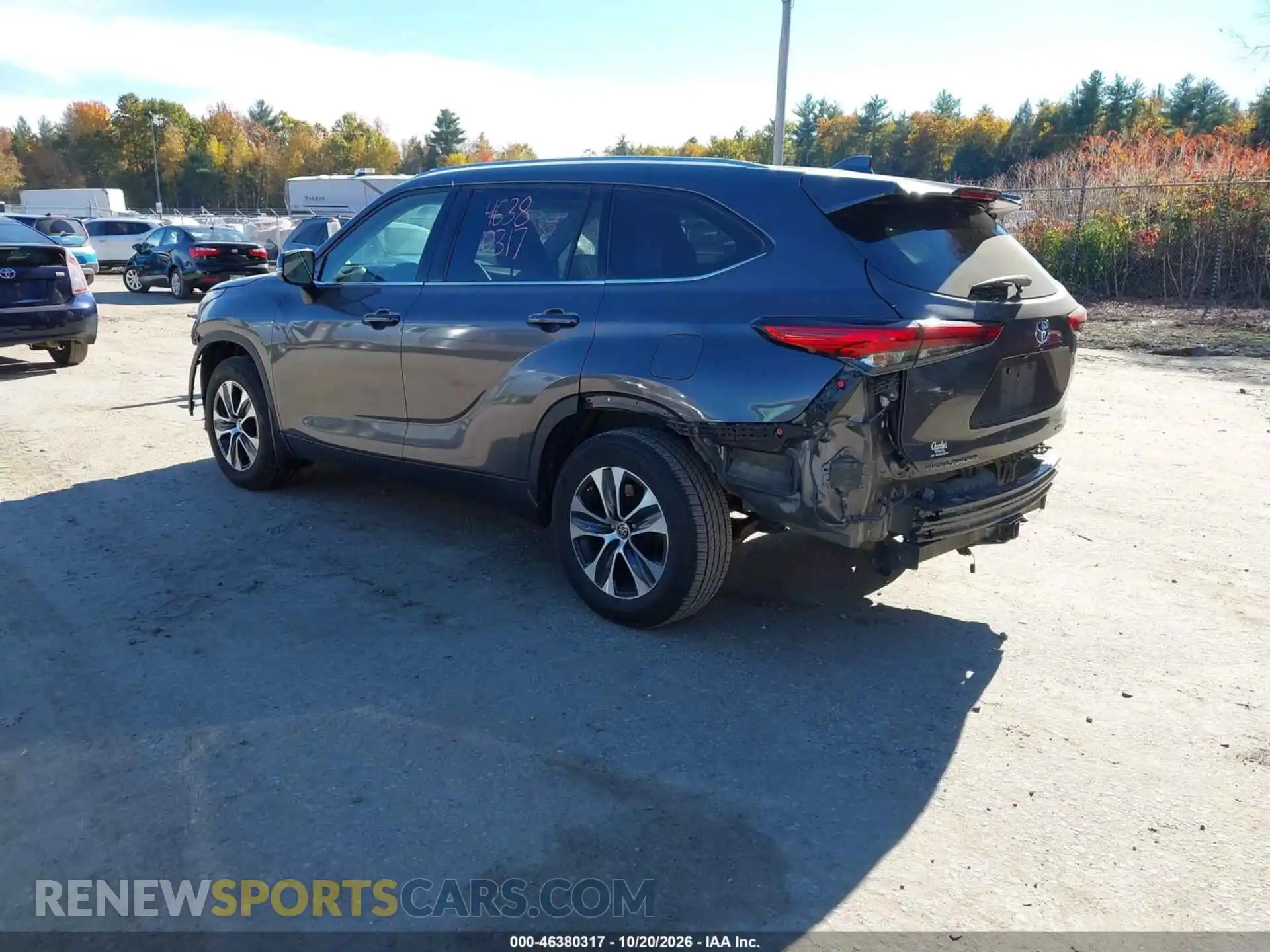 3 fotografías del automóvil dañado 5TDGZRBH4MS114274 TOYOTA HIGHLANDER 2021