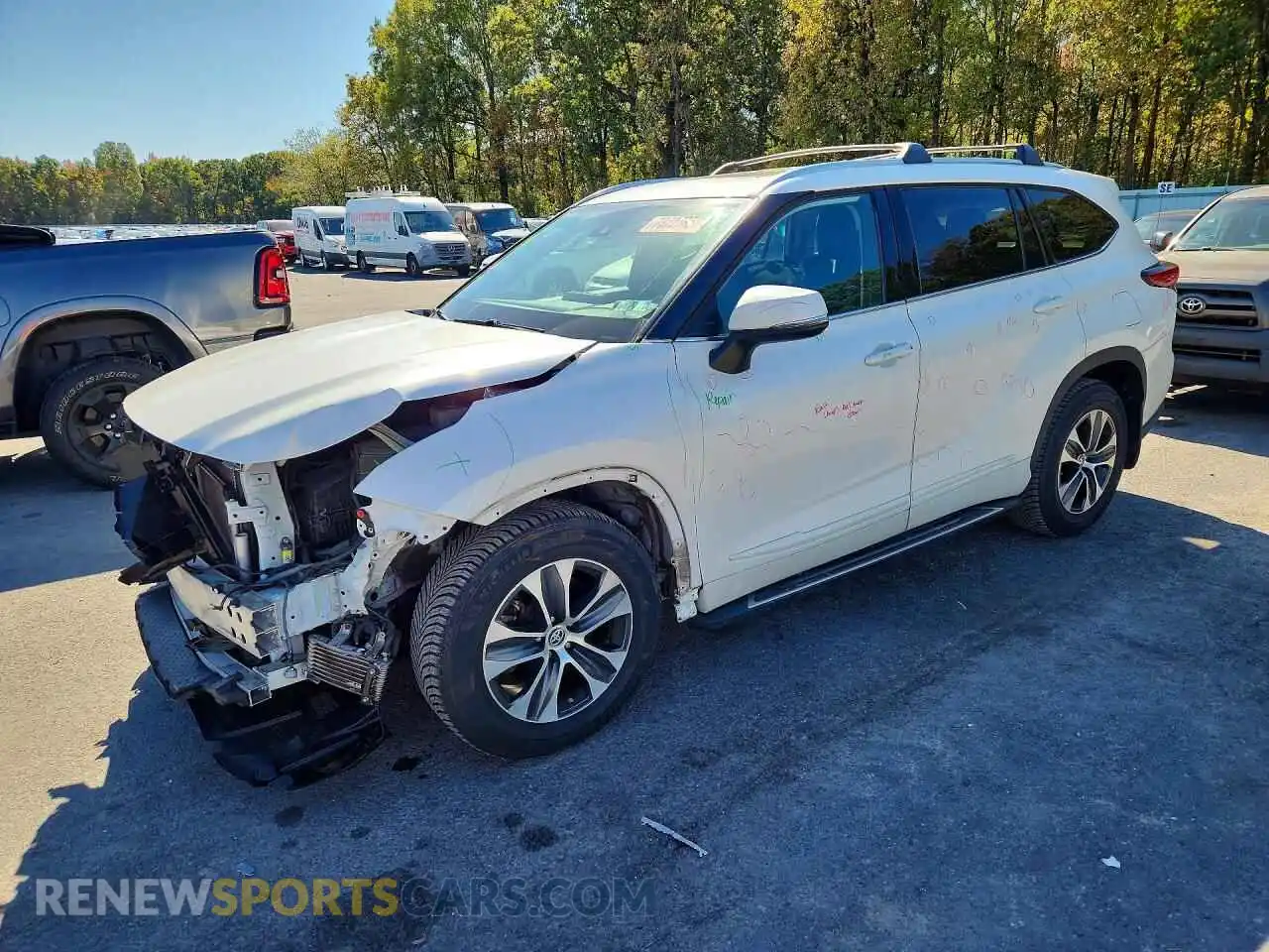 1 Photograph of a damaged car 5TDGZRBH4MS135092 TOYOTA HIGHLANDER 2021