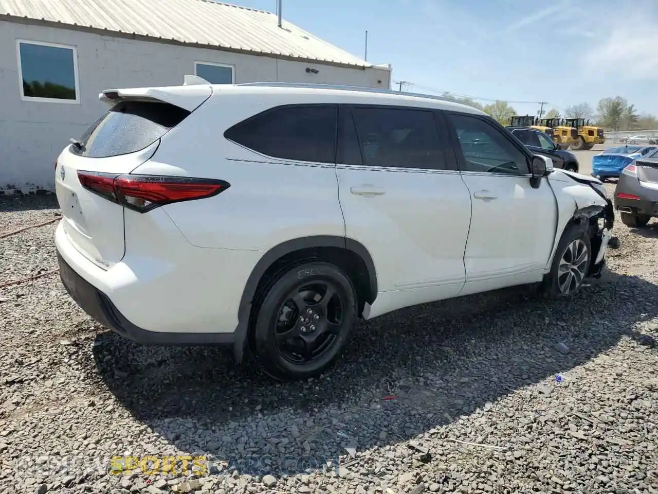 3 Photograph of a damaged car 5TDGZRBH4MS526713 TOYOTA HIGHLANDER 2021