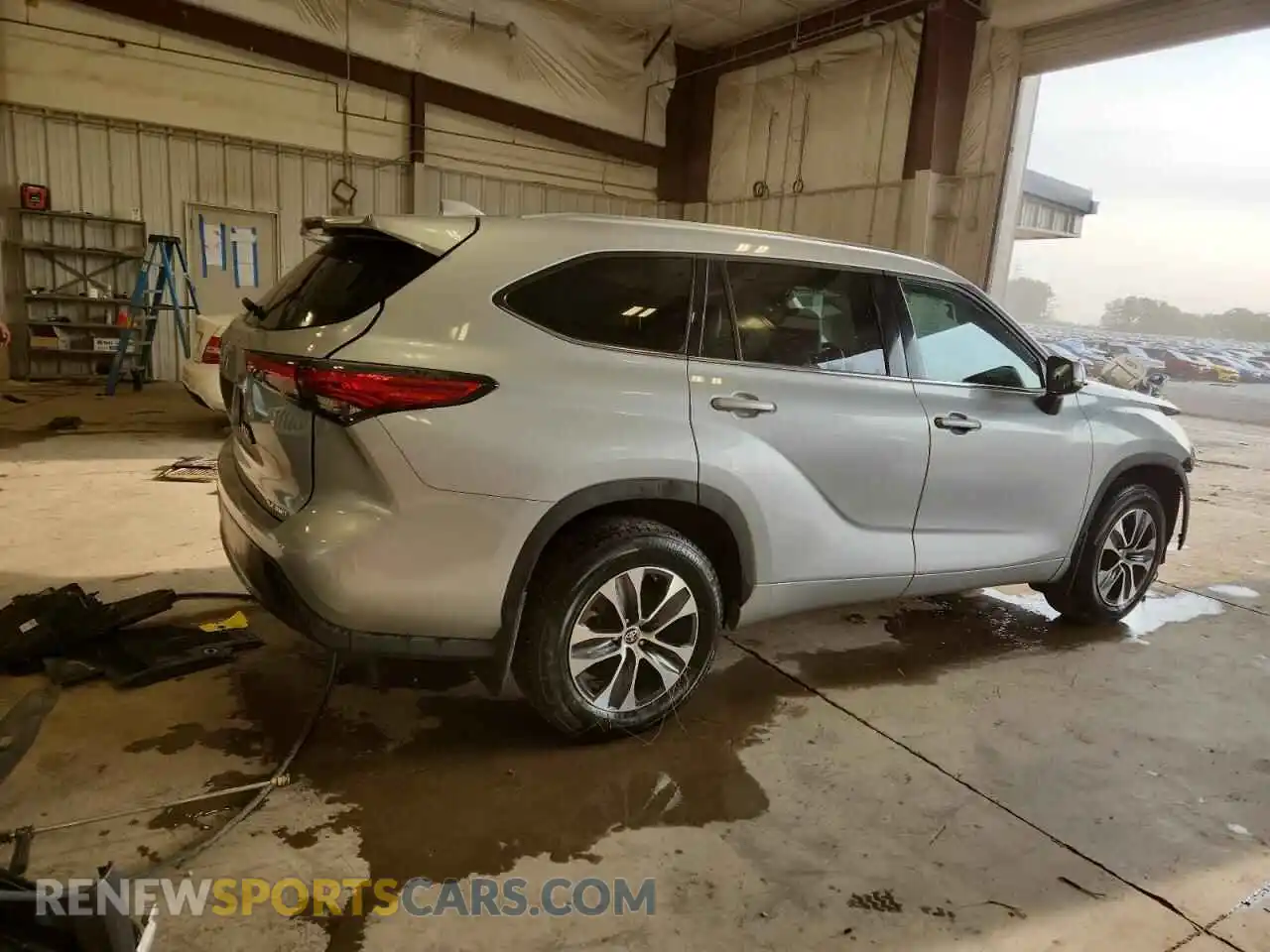 3 Photograph of a damaged car 5TDGZRBH4MS531510 TOYOTA HIGHLANDER 2021