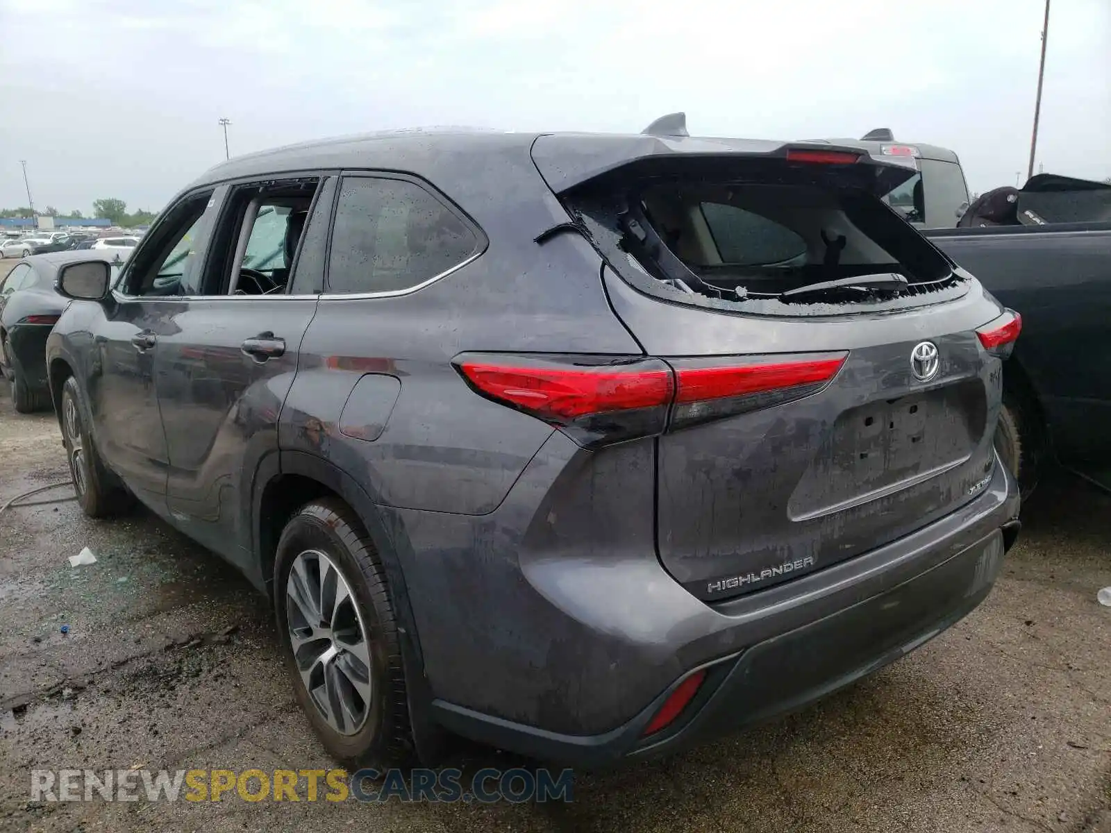 3 Photograph of a damaged car 5TDGZRBH4MS536013 TOYOTA HIGHLANDER 2021