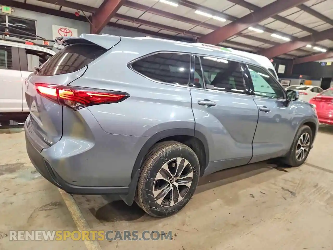 3 Фотография поврежденного автомобиля 5TDGZRBH5MS144349 TOYOTA HIGHLANDER 2021