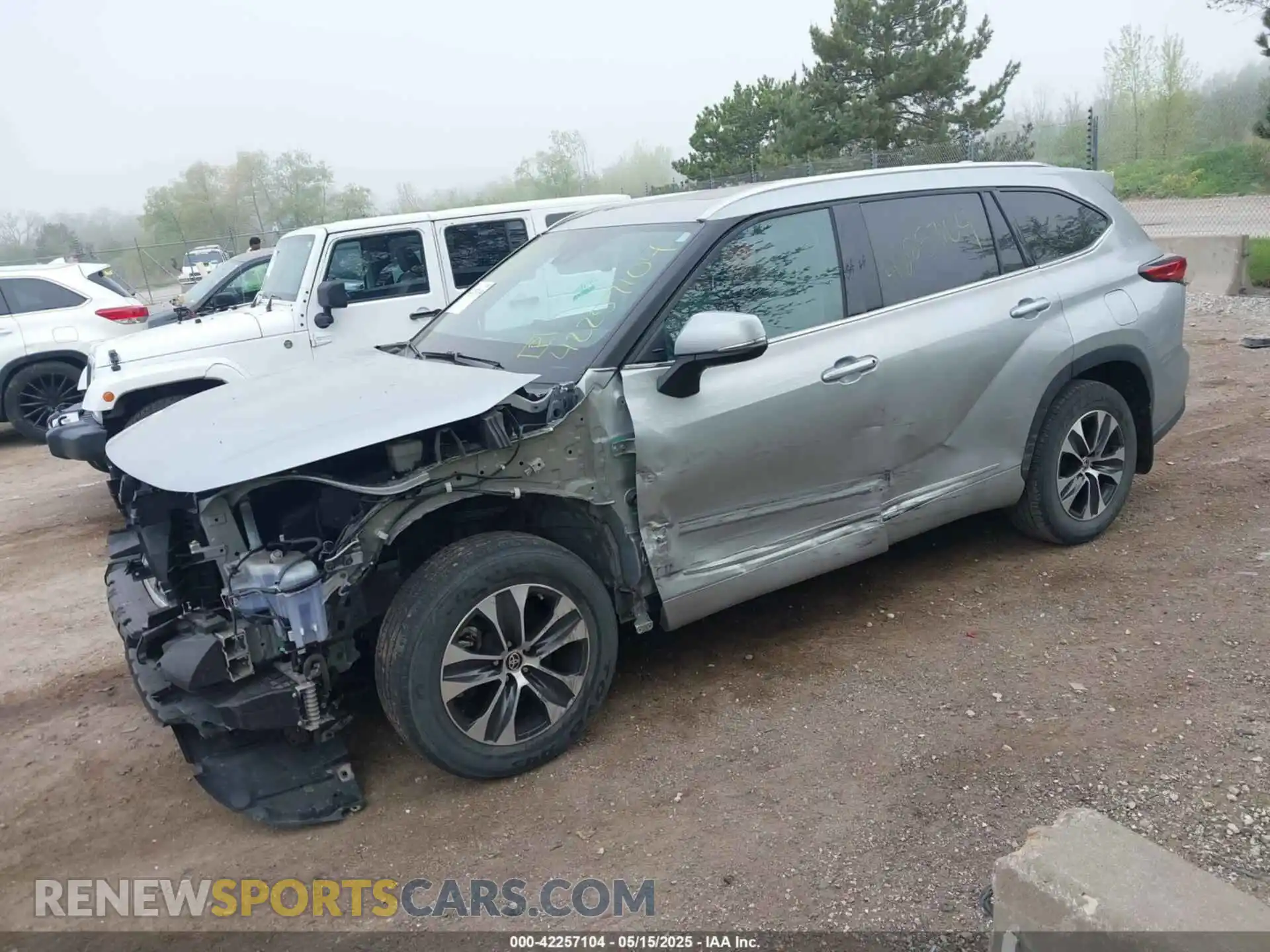 2 Photograph of a damaged car 5TDGZRBH5MS538188 TOYOTA HIGHLANDER 2021