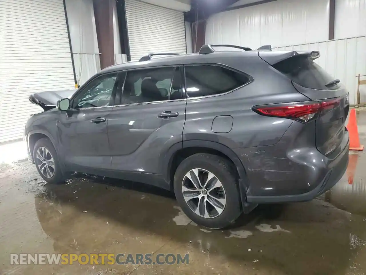 2 Photograph of a damaged car 5TDGZRBH5MS555752 TOYOTA HIGHLANDER 2021