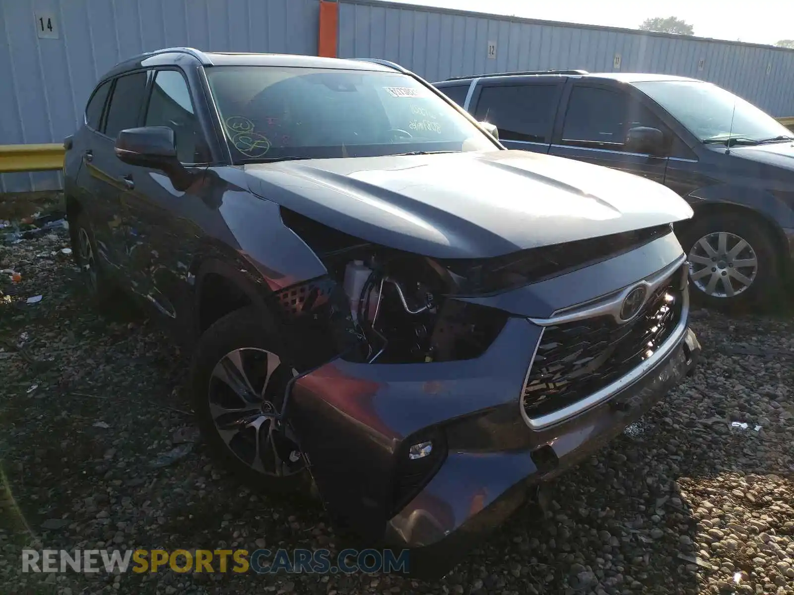 1 Photograph of a damaged car 5TDGZRBH6MS085344 TOYOTA HIGHLANDER 2021