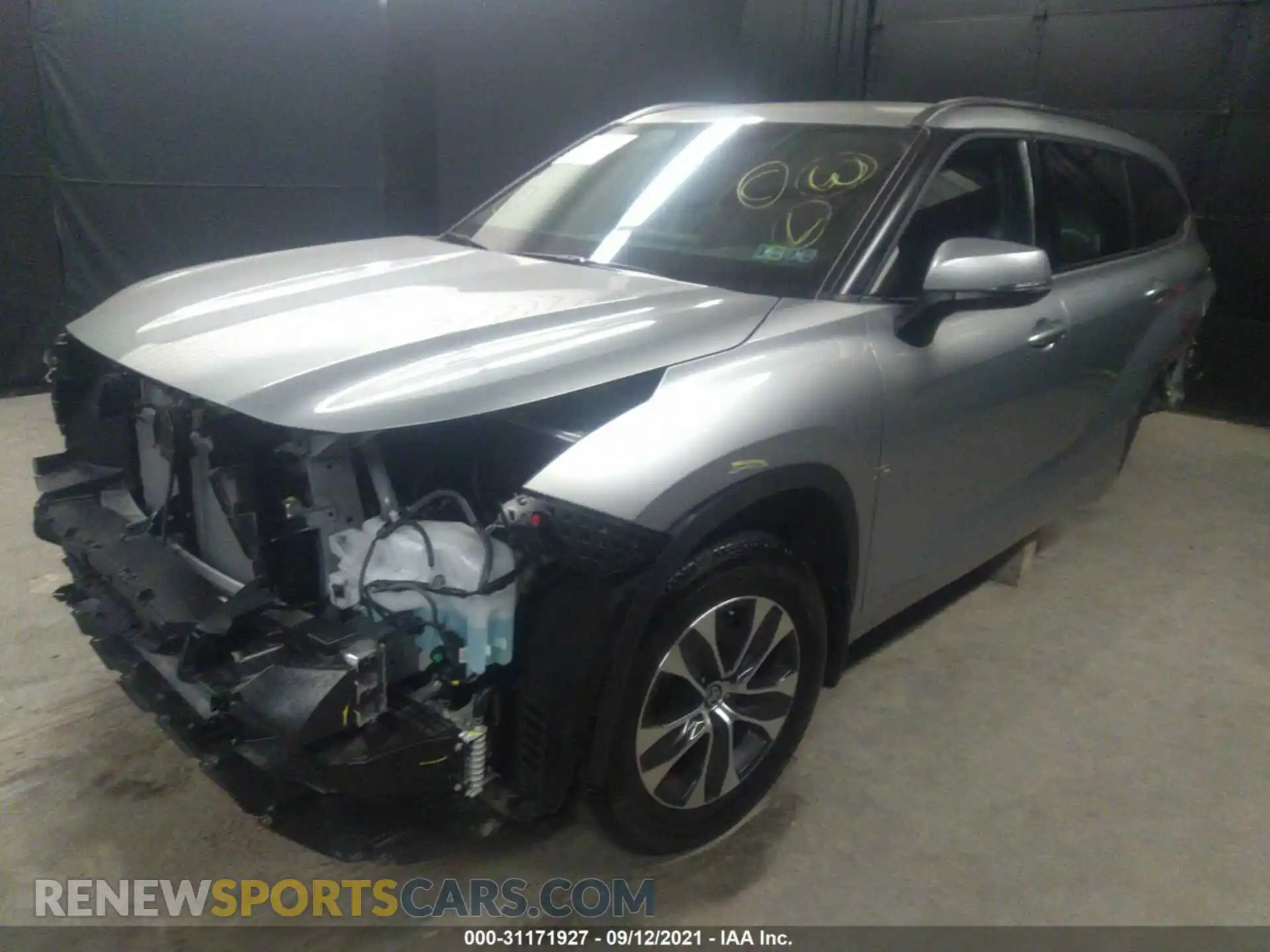 2 Фотография поврежденного автомобиля 5TDGZRBH6MS538510 TOYOTA HIGHLANDER 2021