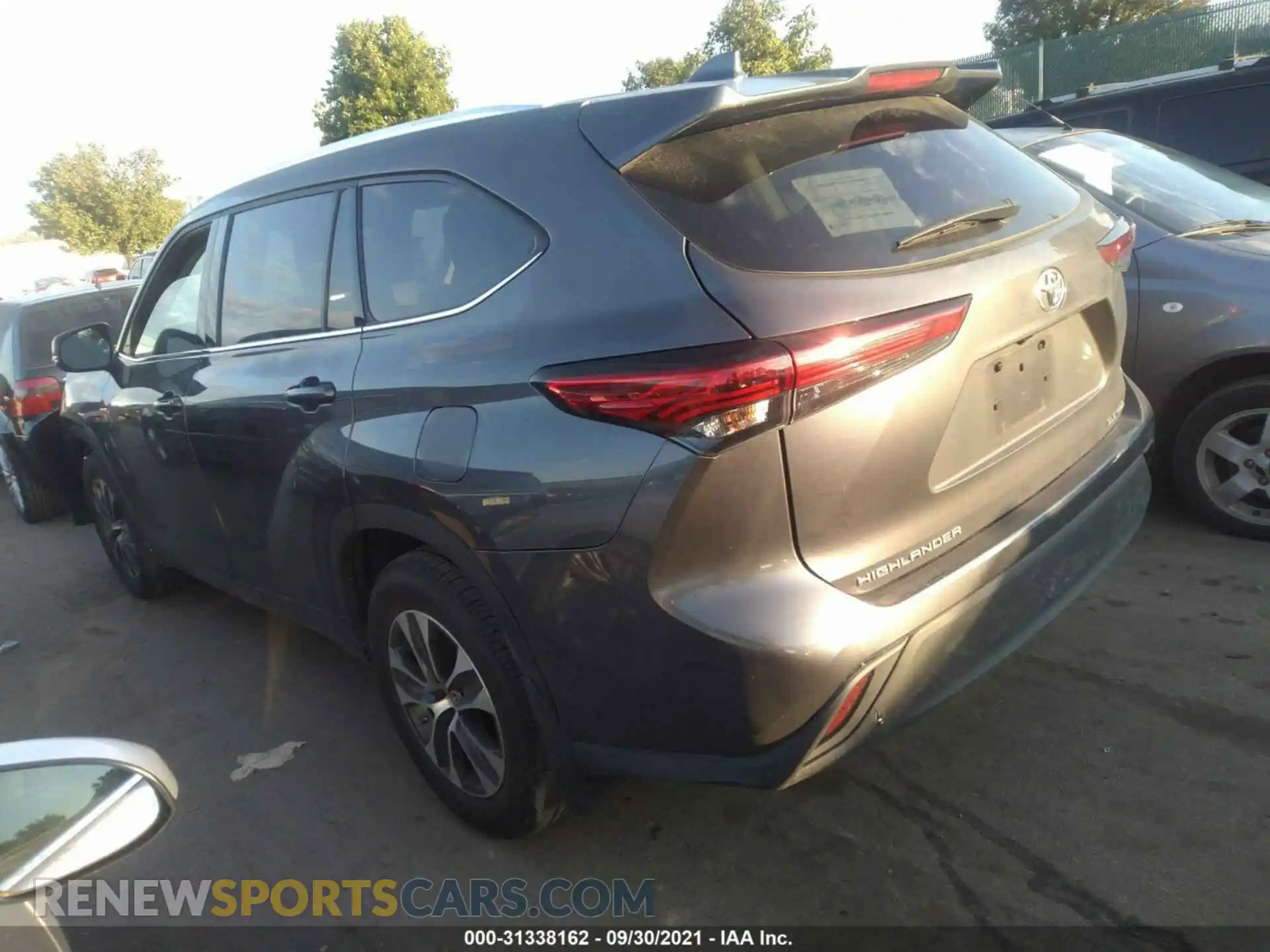 3 Photograph of a damaged car 5TDGZRBH7MS101440 TOYOTA HIGHLANDER 2021